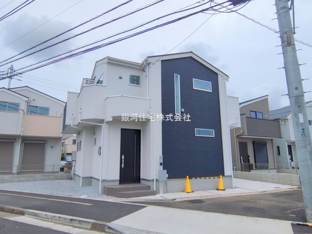 G00379676 東京都府中市南町２丁目 新築一戸建て 5680万円 土地面積110.05m² (約33.29坪) 建物面積86.53m² (約26.17坪) 間取り４ＬＤＫ 築年月2025年07月(築１年以内)【外観15】