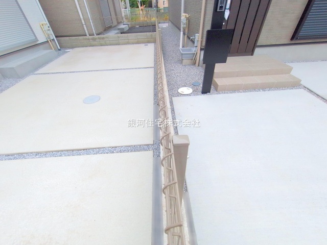 G00379676 東京都府中市南町２丁目 新築一戸建て 5680万円 土地面積110.05m² (約33.29坪) 建物面積86.53m² (約26.17坪) 間取り４ＬＤＫ 築年月2025年07月(築１年以内)【外観18】