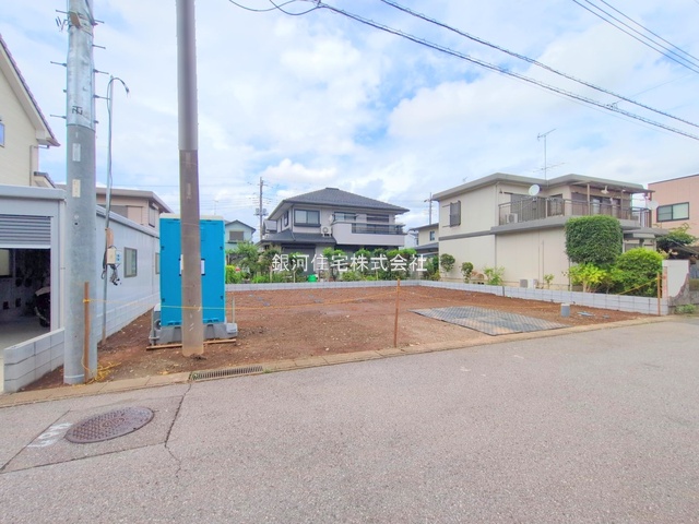 G00379679 埼玉県蓮田市緑町１丁目 新築一戸建て 4899万円 土地面積205.11m² (約62.04坪) 建物面積106.51m² (約32.21坪) 間取り４ＬＤＫ 築年月2025年10月【外観11】