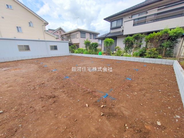 G00379679 埼玉県蓮田市緑町１丁目 新築一戸建て 4899万円 土地面積205.11m² (約62.04坪) 建物面積106.51m² (約32.21坪) 間取り４ＬＤＫ 築年月2025年10月【外観16】