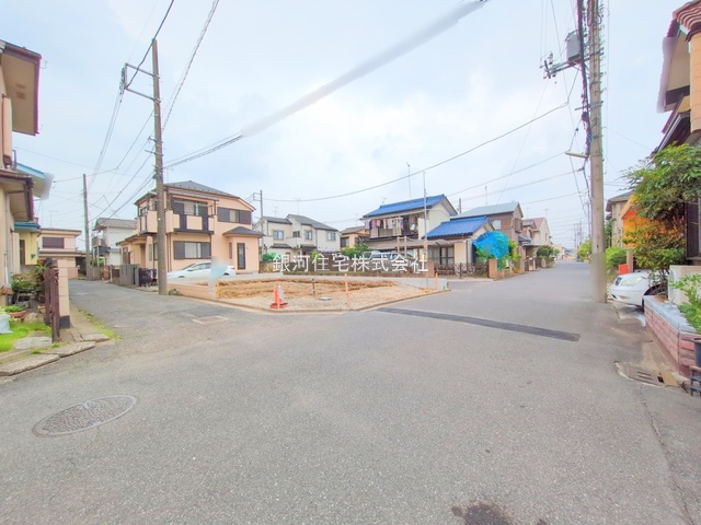 G00379680 埼玉県春日部市大枝 新築一戸建て 3680万円 土地面積104.93m² (約31.74坪) 建物面積97.60m² (約29.52坪) 間取り４ＬＤＫ 築年月2025年10月【外観9】