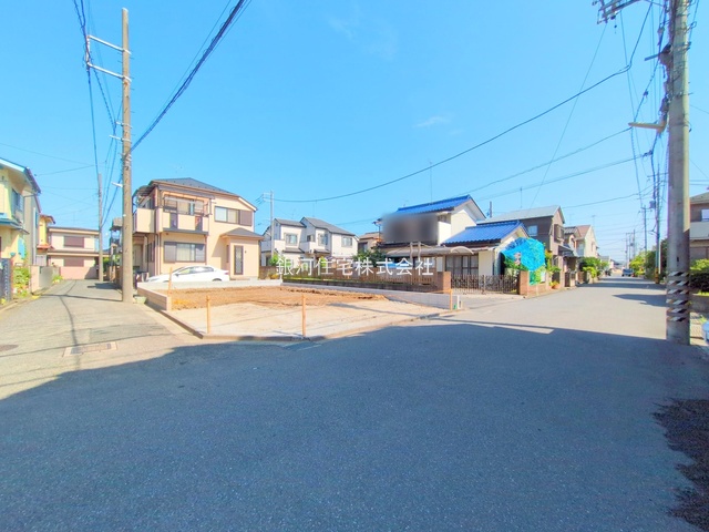 G00379680 埼玉県春日部市大枝 新築一戸建て 3680万円 土地面積104.93m² (約31.74坪) 建物面積97.60m² (約29.52坪) 間取り４ＬＤＫ 築年月2025年10月【外観12】