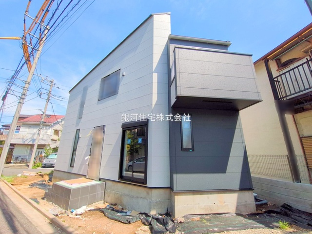G00379682 埼玉県さいたま市大宮区堀の内町3丁目 新築一戸建て 5199万円 土地面積114.85m² (約34.74坪) 建物面積87.05m² (約26.33坪) 間取り4LDK 築年月2025年08月(築1年以内)