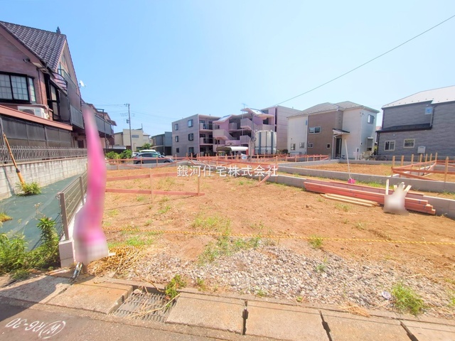 G00379685 埼玉県川口市戸塚南５丁目 新築一戸建て 5190万円 土地面積110.09m² (約33.30坪) 建物面積95.58m² (約28.91坪) 間取り４ＬＤＫ 築年月2025年10月【外観2】