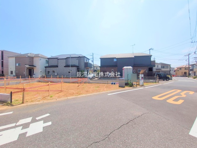 G00379688 埼玉県川口市戸塚南５丁目 新築一戸建て 5090万円 土地面積114.64m² (約34.67坪) 建物面積95.17m² (約28.78坪) 間取り４ＬＤＫ 築年月2025年10月【外観3】