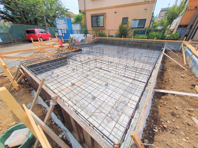 G00379694 東京都小金井市前原町２丁目 新築一戸建て 5490万円 土地面積91.08m² (約27.55坪) 建物面積72.80m² (約22.02坪) 間取り３ＬＤＫ 築年月2025年11月【外観9】