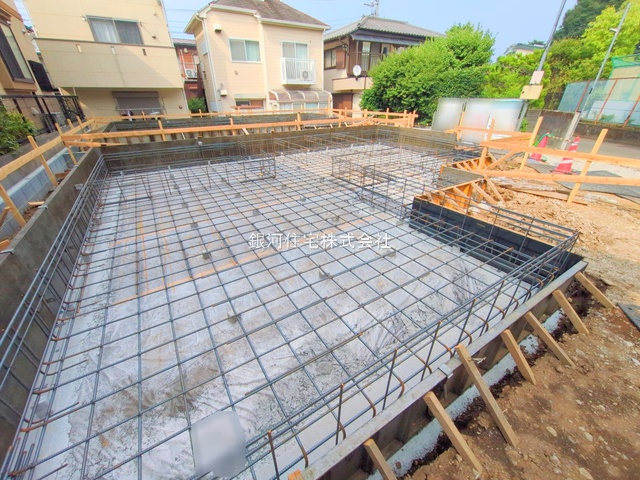G00379694 東京都小金井市前原町２丁目 新築一戸建て 5490万円 土地面積91.08m² (約27.55坪) 建物面積72.80m² (約22.02坪) 間取り３ＬＤＫ 築年月2025年11月【外観11】