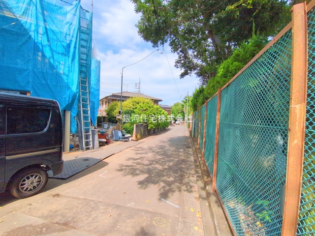 G00379695 東京都小金井市前原町２丁目 新築一戸建て 5190万円 土地面積91.63m² (約27.71坪) 建物面積73.28m² (約22.16坪) 間取り３ＬＤＫ 築年月2025年11月【外観3】