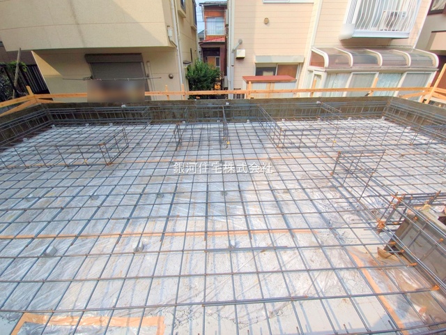 G00379695 東京都小金井市前原町２丁目 新築一戸建て 5190万円 土地面積91.63m² (約27.71坪) 建物面積73.28m² (約22.16坪) 間取り３ＬＤＫ 築年月2025年11月【外観9】