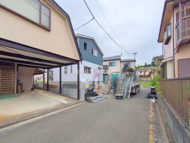 G00379696 東京都八王子市川口町 新築一戸建て 2680万円 土地面積132.42m² (約40.05坪) 建物面積94.77m² (約28.66坪) 間取り３ＬＤＫ 築年月2025年09月【外観3】