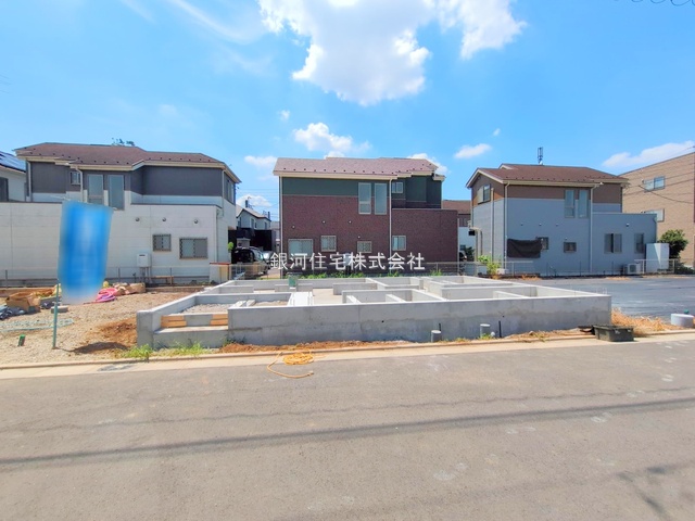 G00379719 東京都清瀬市野塩３丁目 新築一戸建て 4890万円 土地面積120.10m² (約36.33坪) 建物面積93.57m² (約28.30坪) 間取り３ＬＤＫ 築年月2025年09月【外観5】