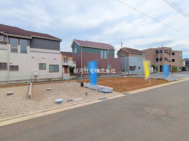 G00379719 東京都清瀬市野塩３丁目 新築一戸建て 4890万円 土地面積120.10m² (約36.33坪) 建物面積93.57m² (約28.30坪) 間取り３ＬＤＫ 築年月2025年09月【外観8】