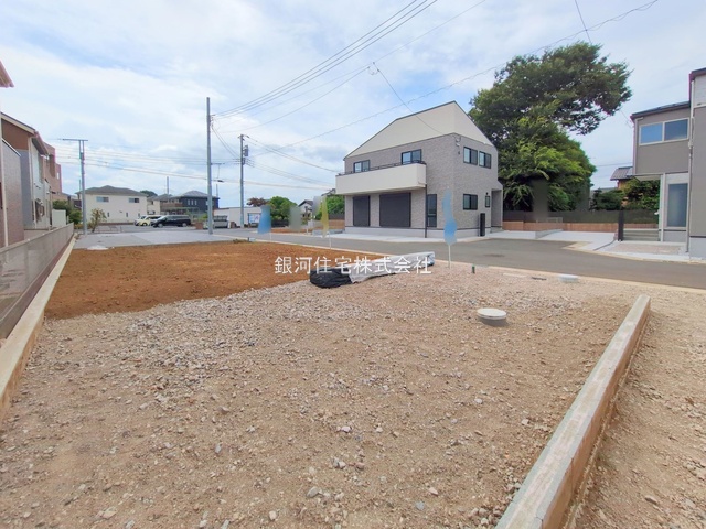 G00379719 東京都清瀬市野塩３丁目 新築一戸建て 4890万円 土地面積120.10m² (約36.33坪) 建物面積93.57m² (約28.30坪) 間取り３ＬＤＫ 築年月2025年09月【外観13】