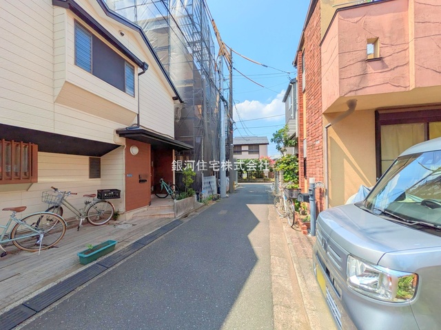 G00379726 東京都三鷹市牟礼６丁目 新築一戸建て 6480万円 土地面積71.31m² (約21.57坪) 建物面積119.01m² (約36.00坪) 間取り３ＬＤＫ 築年月2025年10月【外観3】