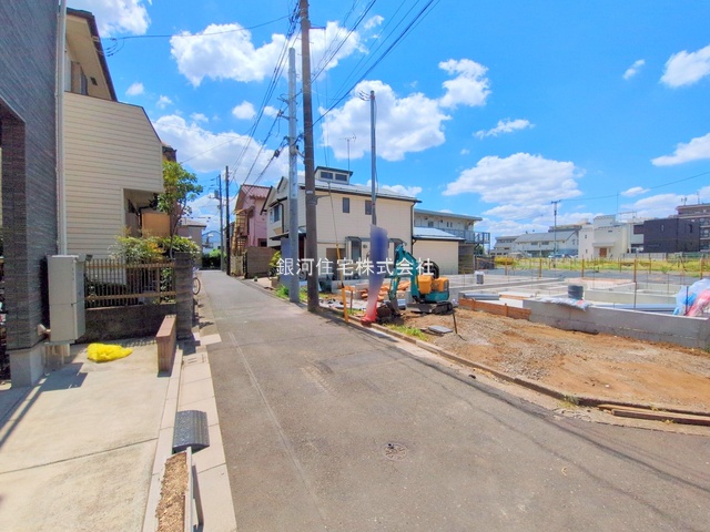 G00379726 東京都三鷹市牟礼６丁目 新築一戸建て 6480万円 土地面積71.31m² (約21.57坪) 建物面積119.01m² (約36.00坪) 間取り３ＬＤＫ 築年月2025年10月【外観6】