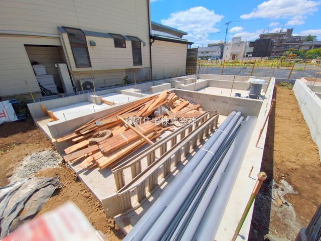 G00379726 東京都三鷹市牟礼６丁目 新築一戸建て 6480万円 土地面積71.31m² (約21.57坪) 建物面積119.01m² (約36.00坪) 間取り３ＬＤＫ 築年月2025年10月【外観7】