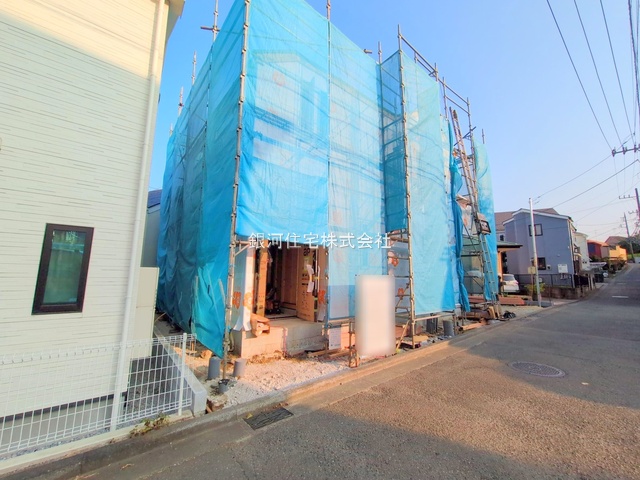 G00379764 神奈川県横浜市旭区南本宿町 新築一戸建て 6798万円 土地面積133.67m² (約40.43坪) 建物面積99.36m² (約30.05坪) 間取り４ＬＤＫ 築年月2025年09月【外観5】