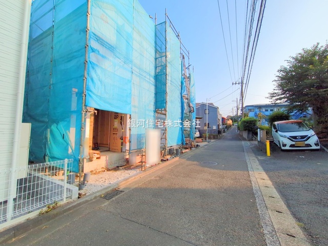 G00379764 神奈川県横浜市旭区南本宿町 新築一戸建て 6798万円 土地面積133.67m² (約40.43坪) 建物面積99.36m² (約30.05坪) 間取り４ＬＤＫ 築年月2025年09月【外観9】