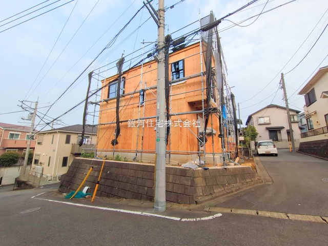 G00379765 神奈川県海老名市国分南４丁目 新築一戸建て 6198万円 土地面積124.64m² (約37.70坪) 建物面積99.36m² (約30.05坪) 間取り４ＬＤＫ 築年月2025年09月【外観14】