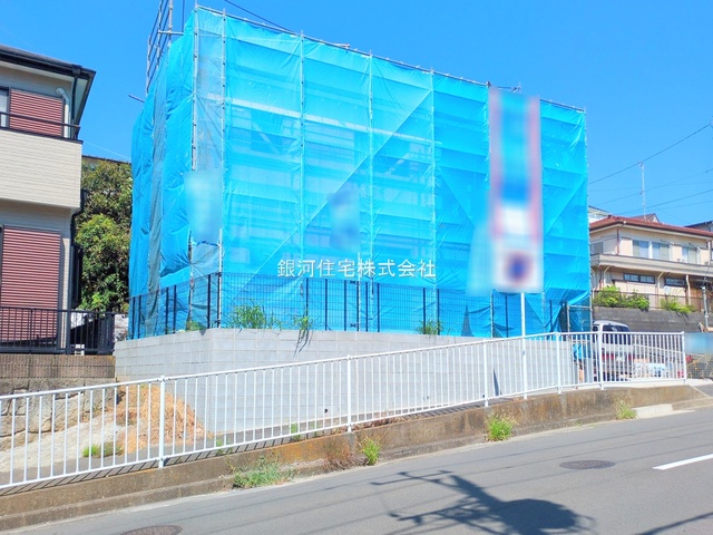 G00379770 神奈川県横浜市戸塚区深谷町 新築一戸建て 4880万円 土地面積183.13m² (約55.39坪) 建物面積95.58m² (約28.91坪) 間取り４ＬＤＫ 築年月2025年09月【外観2】