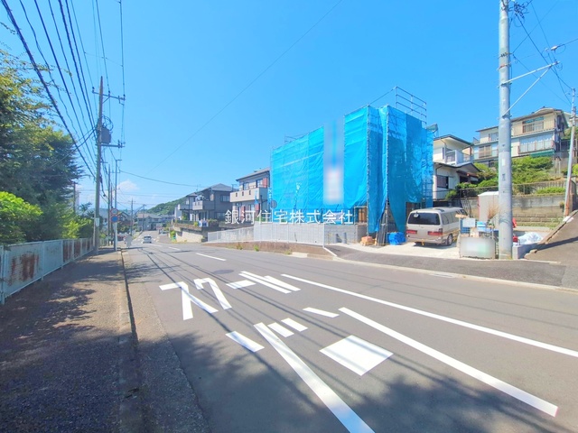G00379770 神奈川県横浜市戸塚区深谷町 新築一戸建て 4880万円 土地面積183.13m² (約55.39坪) 建物面積95.58m² (約28.91坪) 間取り４ＬＤＫ 築年月2025年09月【外観3】