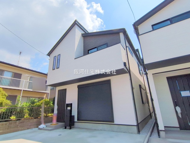 G00379811 神奈川県横浜市栄区上郷町 新築一戸建て 4680万円 土地面積102.53m² (約31.01坪) 建物面積96.46m² (約29.17坪) 間取り４ＬＤＫ 築年月2025年07月(築１年以内)【外観15】