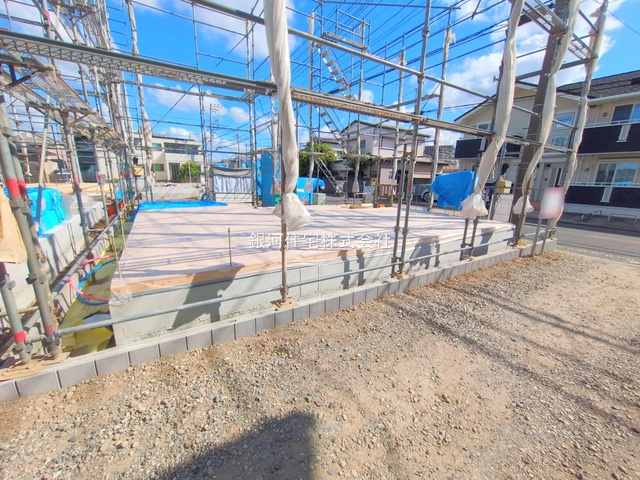 G00379841 神奈川県藤沢市石川1丁目 新築一戸建て 4180万円 土地面積80.00m² (約24.20坪) 建物面積84.64m² (約25.60坪) 間取り3LDK 築年月2026年01月