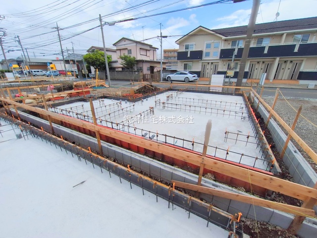 G00379841 神奈川県藤沢市石川１丁目 新築一戸建て 4180万円 土地面積80.00m² (約24.20坪) 建物面積84.64m² (約25.60坪) 間取り３ＬＤＫ 築年月2026年01月【外観8】