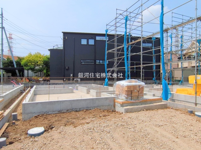 G00379857 埼玉県春日部市下蛭田 新築一戸建て 3480万円 土地面積121.62m² (約36.79坪) 建物面積100.43m² (約30.38坪) 間取り4LDK 築年月2025年10月