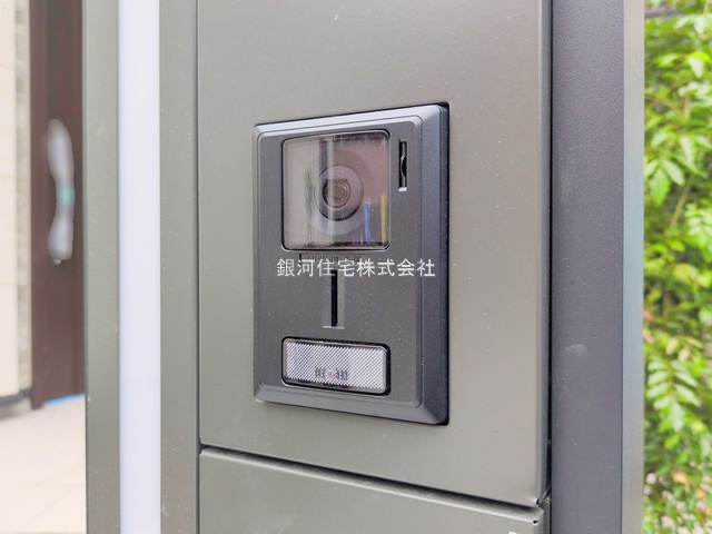 G00379861 東京都練馬区石神井台３丁目 新築一戸建て 7998万円 土地面積106.22m² (約32.13坪) 建物面積96.36m² (約29.14坪) 間取り４ＬＤＫ 築年月2025年11月(築１年以内)【外観17】