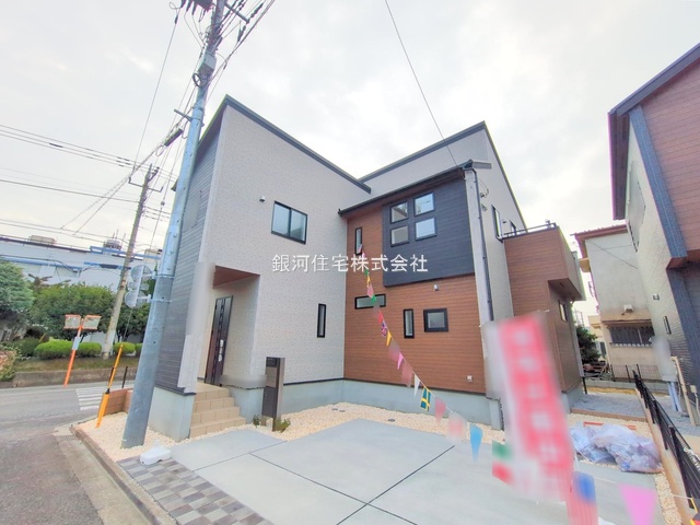 G00380225 埼玉県狭山市富士見２丁目 新築一戸建て 4098万円 土地面積148.62m² (約44.95坪) 建物面積103.38m² (約31.27坪) 間取り３ＬＤＫ 築年月2025年10月(築１年以内)【外観7】