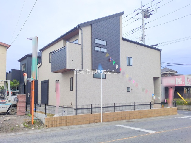 G00380225 埼玉県狭山市富士見２丁目 新築一戸建て 4098万円 土地面積148.62m² (約44.95坪) 建物面積103.38m² (約31.27坪) 間取り３ＬＤＫ 築年月2025年10月(築１年以内)【外観11】