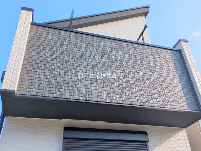 G00380592 千葉県千葉市美浜区磯辺３丁目 新築一戸建て 4590万円 土地面積103.11m² (約31.19坪) 建物面積92.74m² (約28.05坪) 間取り３ＬＤＫ 築年月2025年11月(築１年以内)【外観4】