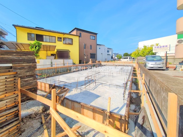G00380644 埼玉県川口市上青木西１丁目 新築一戸建て 6180万円 土地面積118.27m² (約35.77坪) 建物面積101.65m² (約30.74坪) 間取り４ＬＤＫ 築年月2025年10月【外観4】