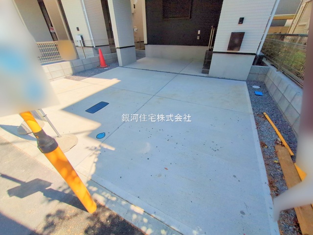 G00380660 千葉県市川市本行徳 新築一戸建て 6688万円 土地面積92.73m² (約28.05坪) 建物面積117.57m² (約35.56坪) 間取り３ＳＬＤＫ 築年月2025年06月(築１年以内)【外観11】