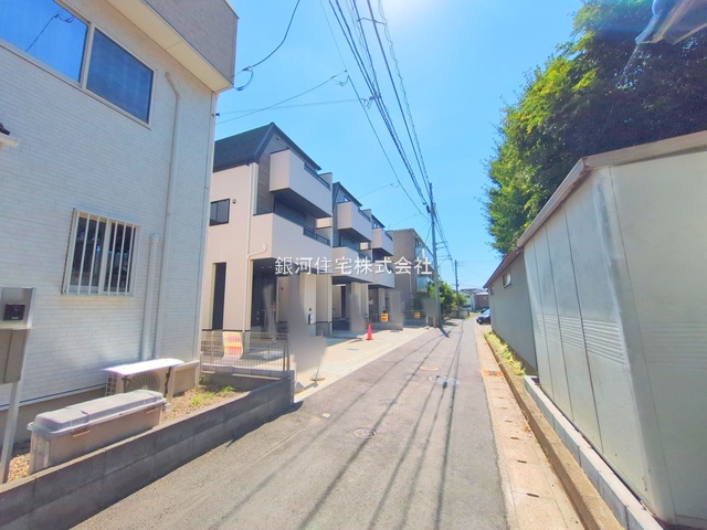 G00380660 千葉県市川市本行徳 新築一戸建て 6688万円 土地面積92.73m² (約28.05坪) 建物面積117.57m² (約35.56坪) 間取り３ＳＬＤＫ 築年月2025年06月(築１年以内)【外観13】