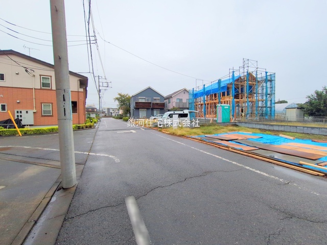 G00380808 東京都国立市矢川３丁目 新築一戸建て 5480万円 土地面積121.44m² (約36.73坪) 建物面積98.01m² (約29.64坪) 間取り４ＬＤＫ 築年月2025年12月(築１年以内)【外観9】