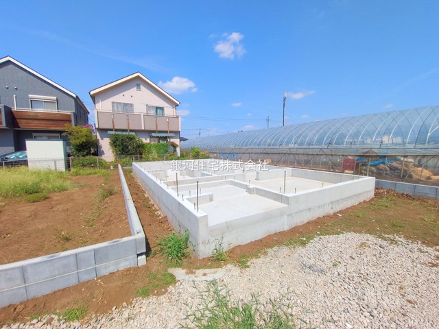 G00380808 東京都国立市矢川３丁目 新築一戸建て 5480万円 土地面積121.44m² (約36.73坪) 建物面積98.01m² (約29.64坪) 間取り４ＬＤＫ 築年月2025年12月(築１年以内)【外観13】