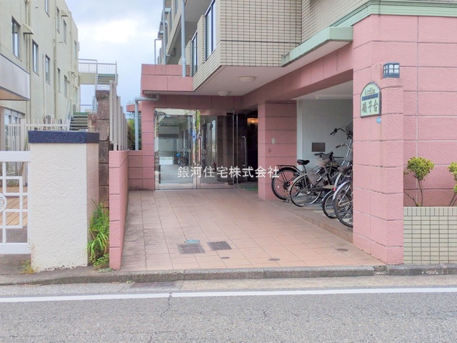 G00380874 神奈川県横浜市磯子区磯子３丁目 中古マンション 4490万円 専有面積76.56m² (約23.15坪) 間取り３ＬＤＫ 所在階4階 築年月1996年07月(築29年)【外観3】
