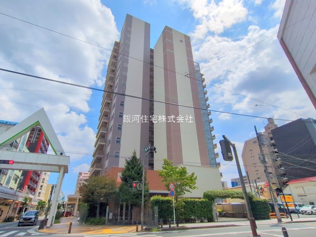 G00380877 神奈川県平塚市明石町 中古マンション 4399万円 専有面積73.71m² (約22.29坪) 間取り３ＬＤＫ 所在階4階 築年月2009年04月(築16年)【外観6】