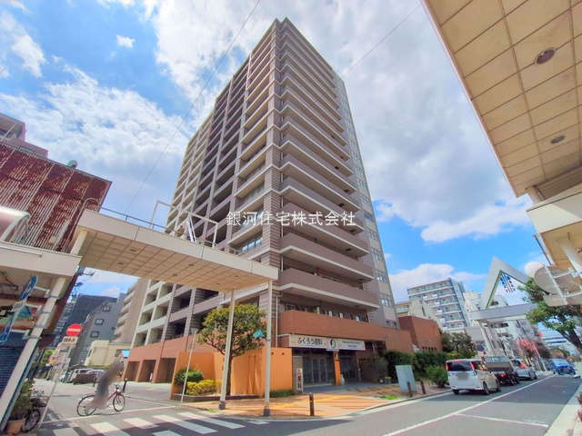 G00380877 神奈川県平塚市明石町 中古マンション 4399万円 専有面積73.71m² (約22.29坪) 間取り３ＬＤＫ 所在階4階 築年月2009年04月(築16年)【外観8】