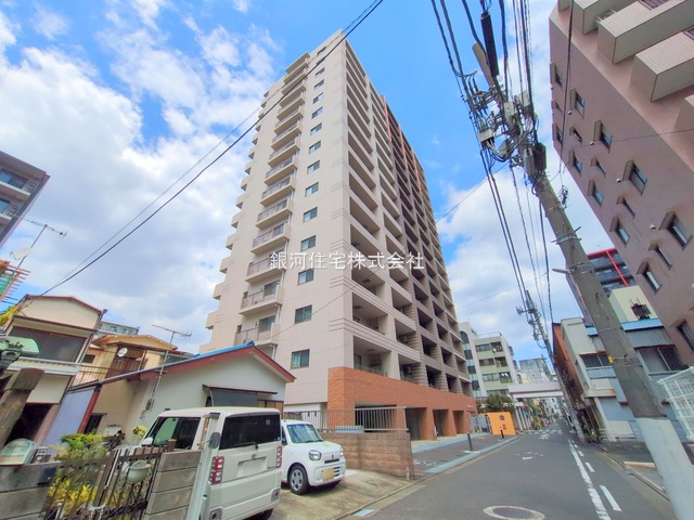 G00380877 神奈川県平塚市明石町 中古マンション 4399万円 専有面積73.71m² (約22.29坪) 間取り３ＬＤＫ 所在階4階 築年月2009年04月(築16年)【外観12】