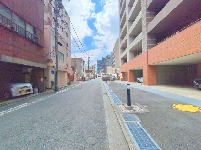 G00380877 神奈川県平塚市明石町 中古マンション 4399万円 専有面積73.71m² (約22.29坪) 間取り３ＬＤＫ 所在階4階 築年月2009年04月(築16年)【外観15】