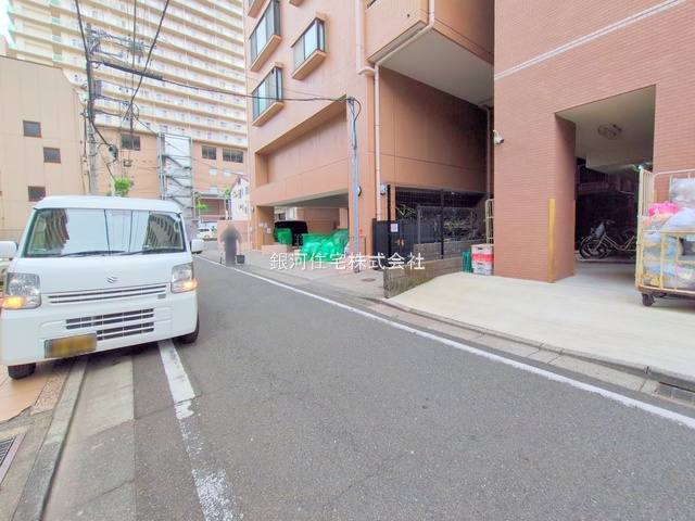 G00380878 東京都八王子市八日町 中古マンション 3199万円 専有面積64.90m² (約19.63坪) 間取り３ＬＤＫ 所在階11階 築年月1997年12月(築27年)【外観7】