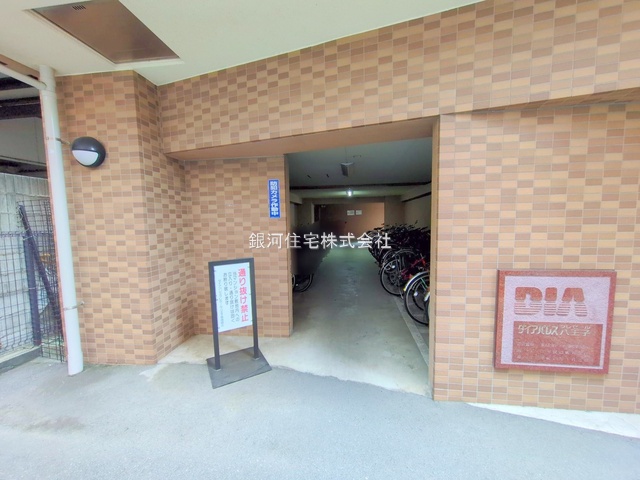 G00380878 東京都八王子市八日町 中古マンション 3199万円 専有面積64.90m² (約19.63坪) 間取り３ＬＤＫ 所在階11階 築年月1997年12月(築27年)【外観10】