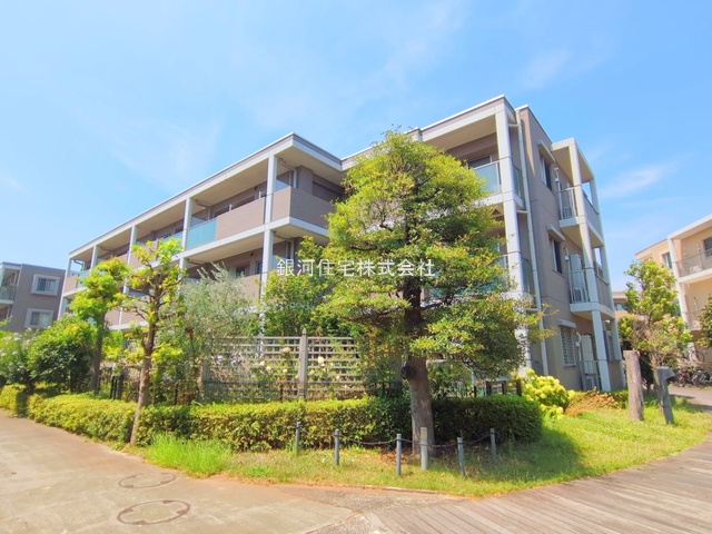 G00381031 神奈川県横浜市都筑区大丸 中古マンション 5299万円 専有面積70.06m² (約21.19坪) 間取り３ＬＤＫ 所在階3階 築年月2001年03月(築25年)【外観2】