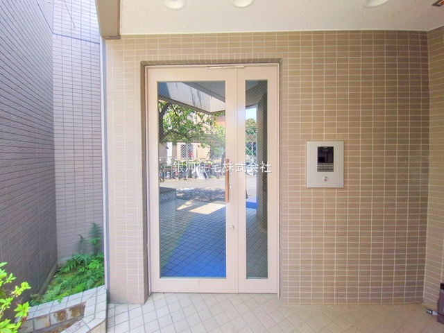 G00381031 神奈川県横浜市都筑区大丸 中古マンション 5299万円 専有面積70.06m² (約21.19坪) 間取り３ＬＤＫ 所在階3階 築年月2001年03月(築25年)【外観3】