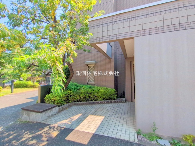 G00381031 神奈川県横浜市都筑区大丸 中古マンション 5299万円 専有面積70.06m² (約21.19坪) 間取り３ＬＤＫ 所在階3階 築年月2001年03月(築25年)【外観13】