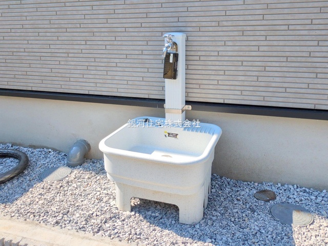 G00381180 埼玉県さいたま市北区大成町４丁目 新築一戸建て 5798万円 土地面積101.08m² (約30.57坪) 建物面積101.69m² (約30.76坪) 間取り３ＬＤＫ 築年月2025年08月(築１年以内)【外観5】