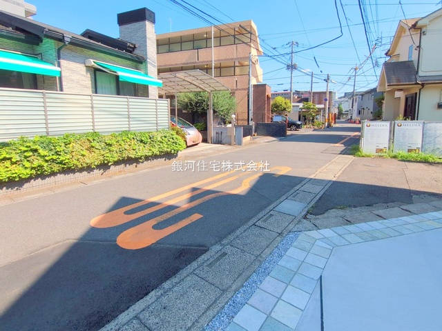 G00381180 埼玉県さいたま市北区大成町４丁目 新築一戸建て 5798万円 土地面積101.08m² (約30.57坪) 建物面積101.69m² (約30.76坪) 間取り３ＬＤＫ 築年月2025年08月(築１年以内)【外観13】